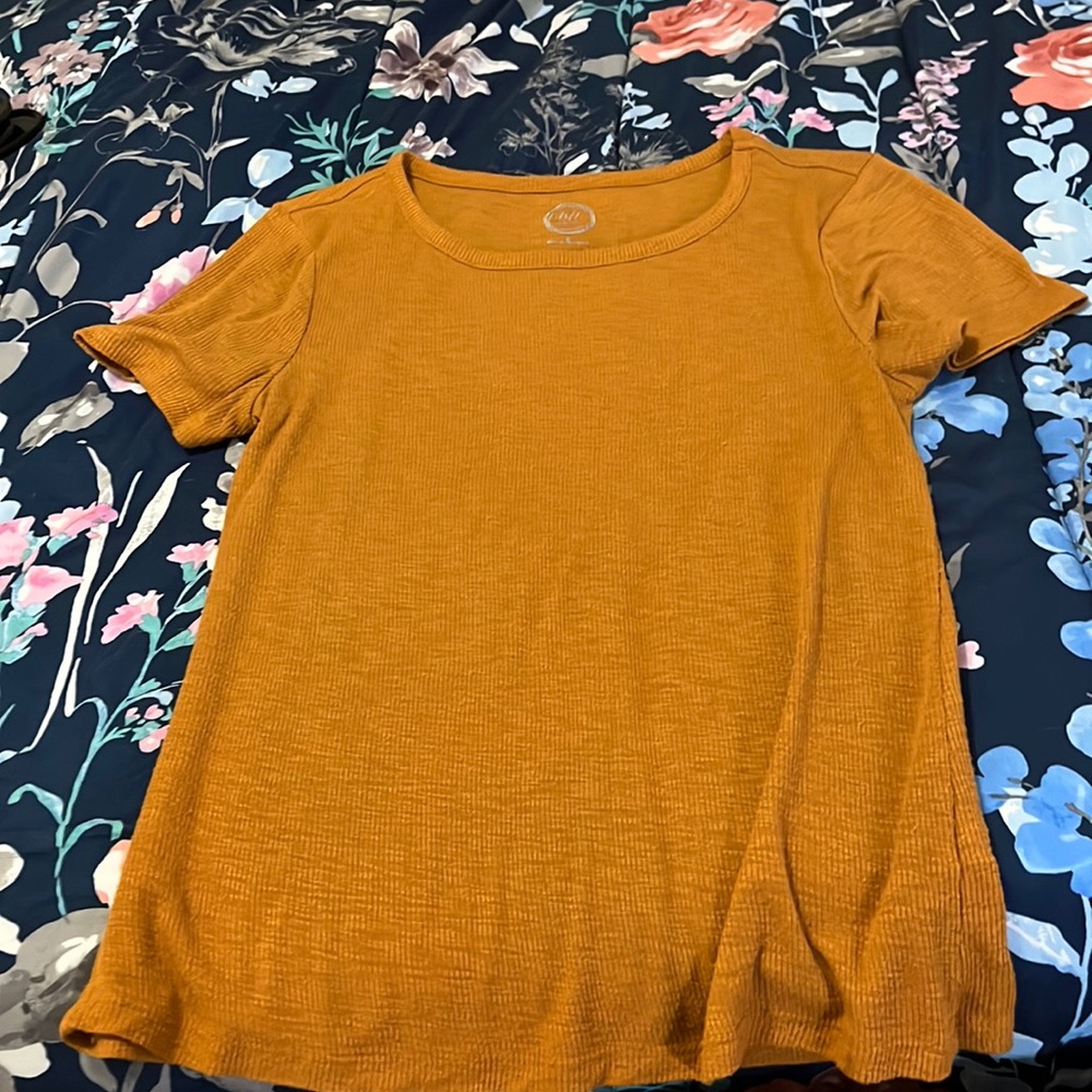 Golden shirt